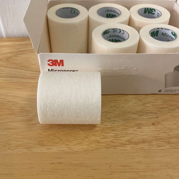 COPY - 3M Micropore Tape - Picture 5 of 8